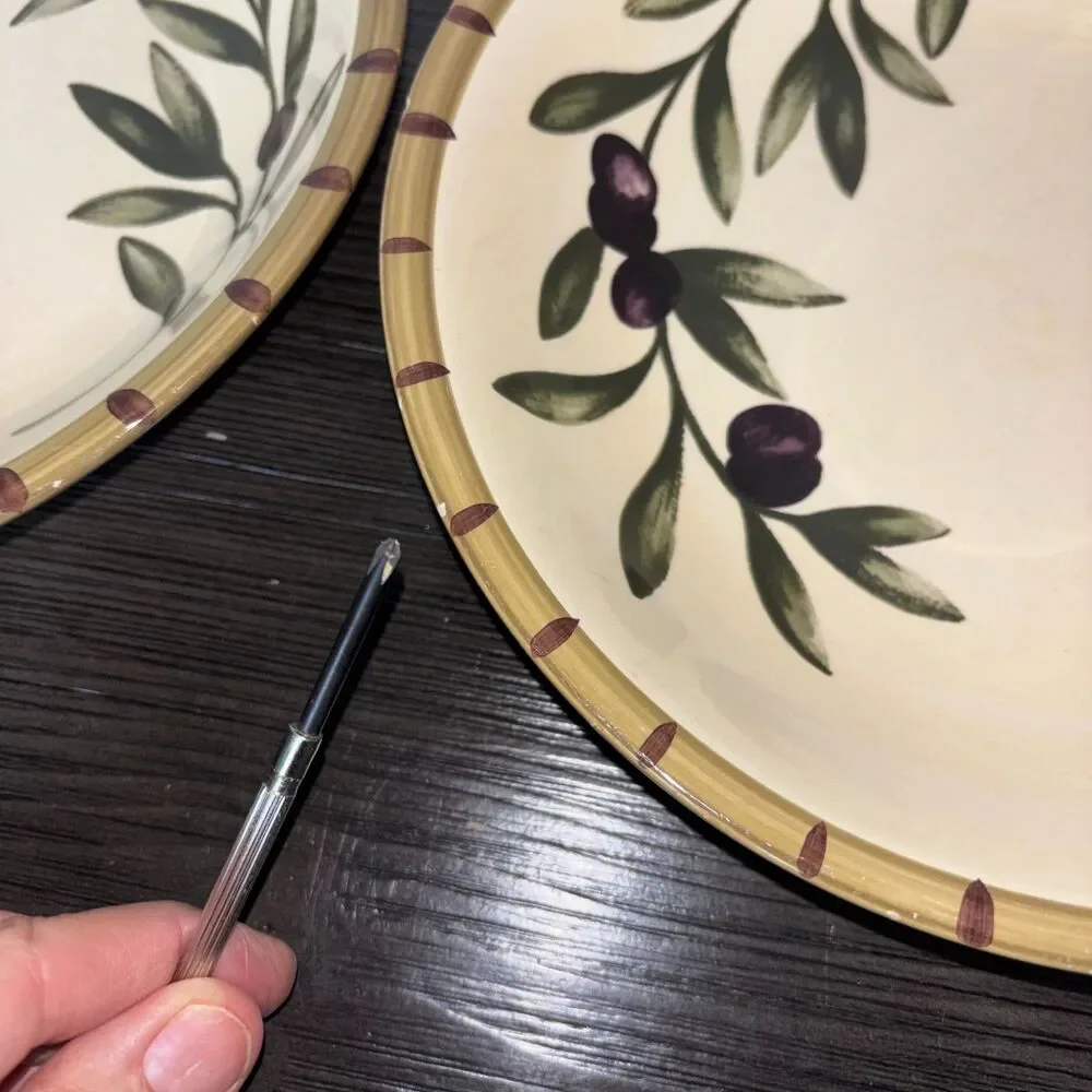 2 piece Williams Sonoma LIGURIA Olive 9 3/8